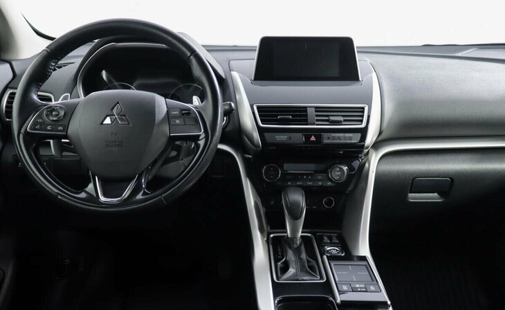 Mitsubishi Eclipse Cross - Фото 8