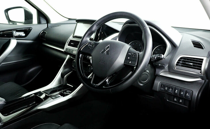 Mitsubishi Eclipse Cross - Фото 10