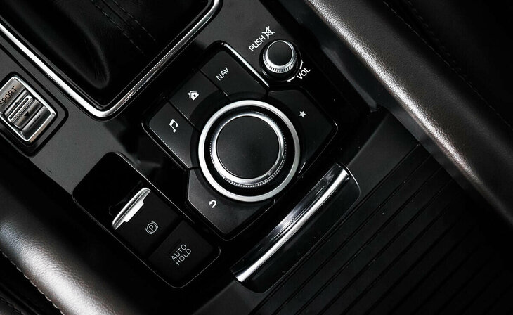 Mazda 6 - Фото 10