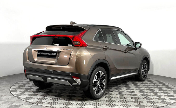 Mitsubishi Eclipse Cross - Фото 2