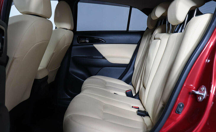 Mitsubishi Eclipse Cross - Фото 18