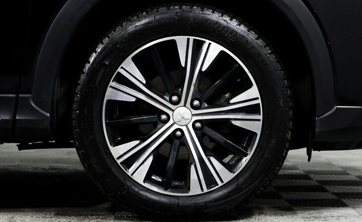 Mitsubishi Eclipse Cross - Фото 7