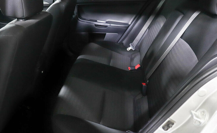 Mitsubishi Lancer - Фото 8