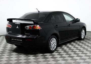 Mitsubishi Lancer