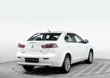 Mitsubishi Lancer