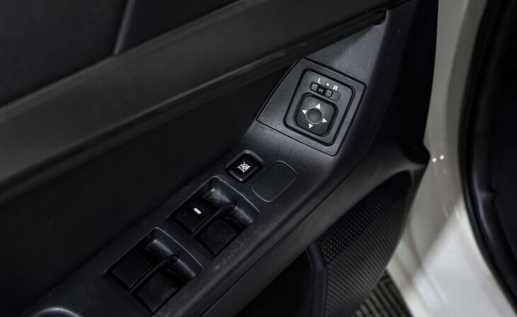 Mitsubishi Lancer - Фото 11