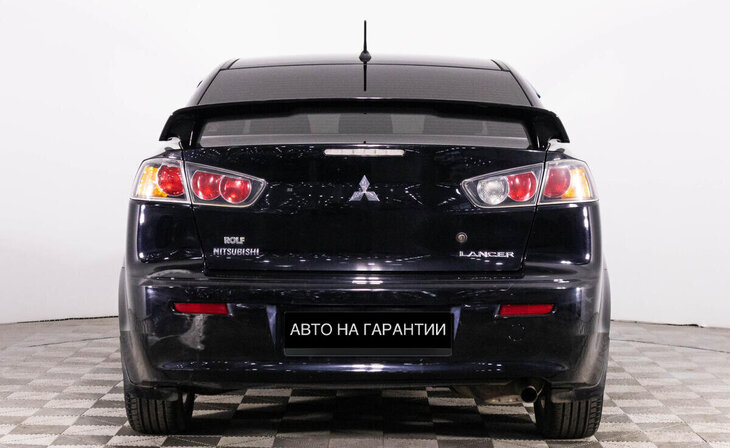 Mitsubishi Lancer - Фото 3