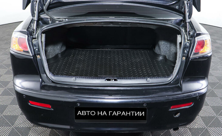 Mitsubishi Lancer - Фото 14