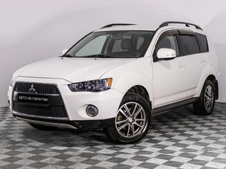 Mitsubishi Outlander, II Рестайлинг, № лота 12108, фото 1