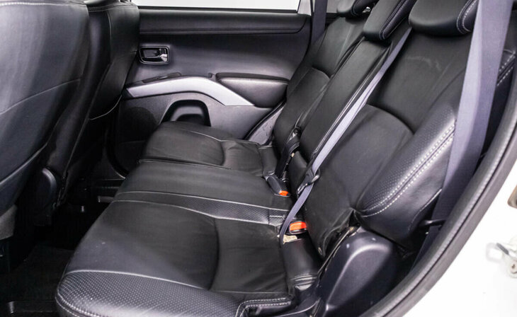 Mitsubishi Outlander - Фото 10