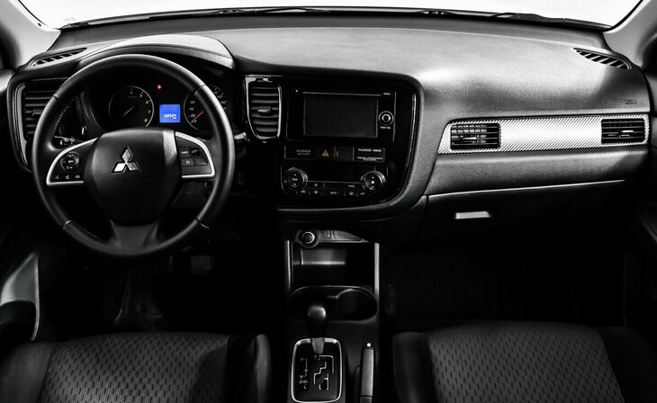 Mitsubishi Outlander - Фото 7
