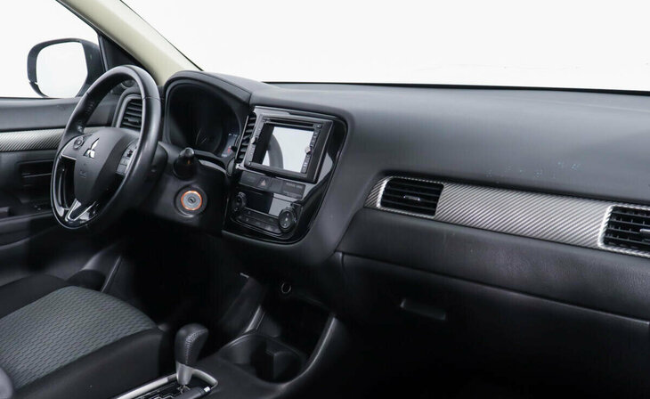 Mitsubishi Outlander - Фото 7