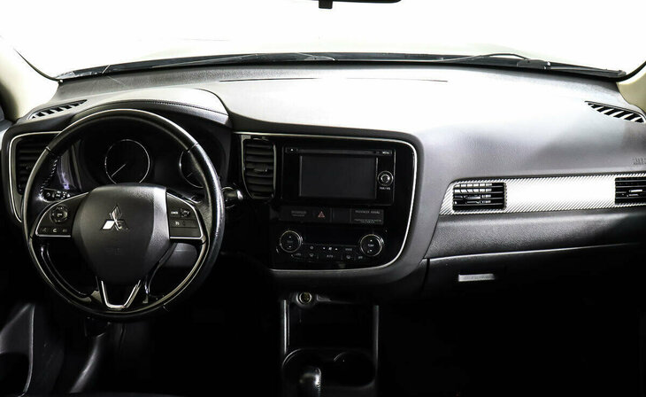 Mitsubishi Outlander - Фото 9