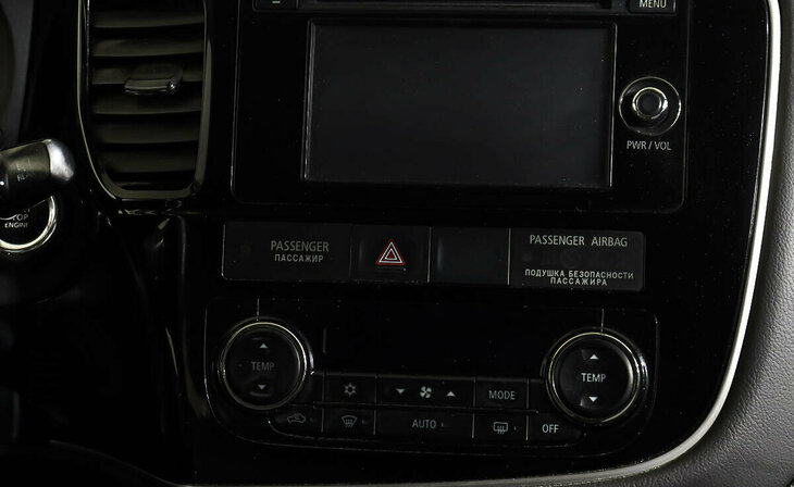 Mitsubishi Outlander - Фото 11