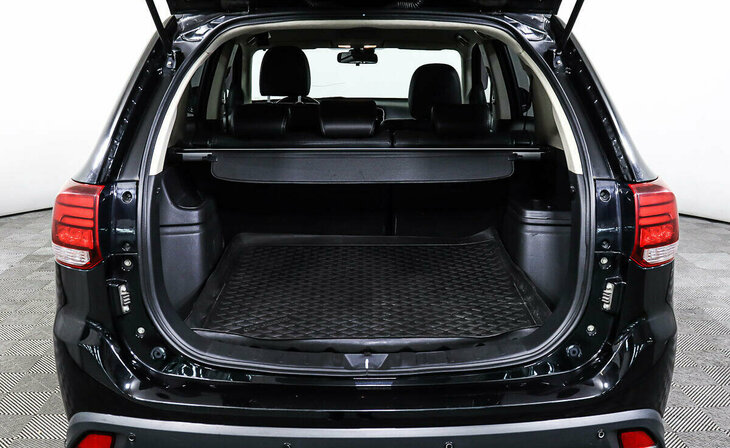 Mitsubishi Outlander - Фото 15