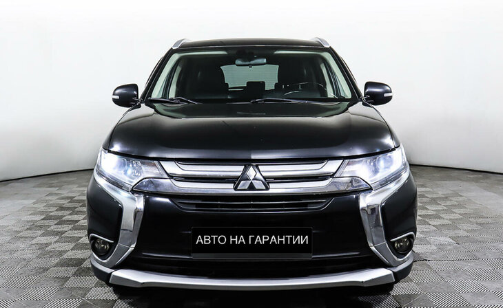 Mitsubishi Outlander - Фото 1