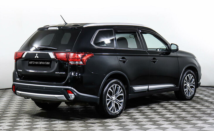 Mitsubishi Outlander - Фото 4