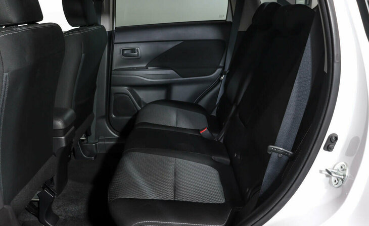 Mitsubishi Outlander - Фото 9