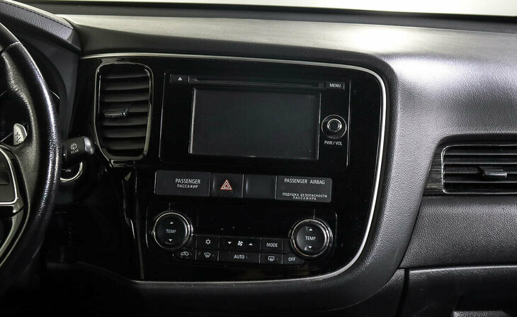 Mitsubishi Outlander - Фото 9