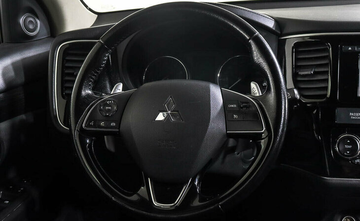 Mitsubishi Outlander - Фото 8