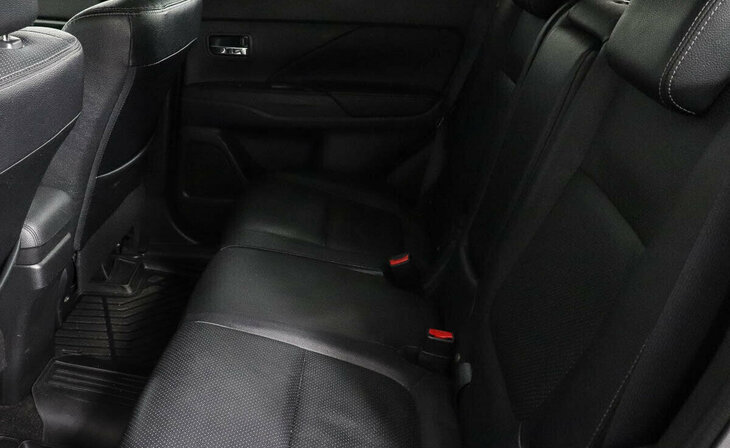 Mitsubishi Outlander - Фото 10