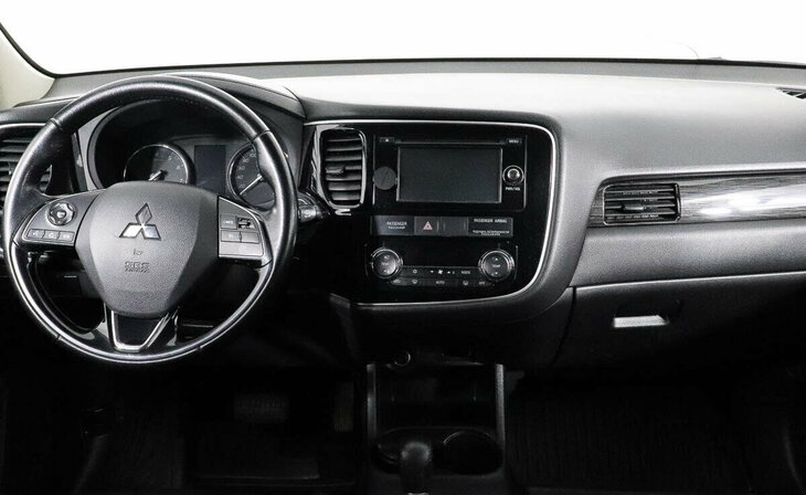 Mitsubishi Outlander - Фото 7