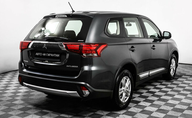 Mitsubishi Outlander - Фото 4