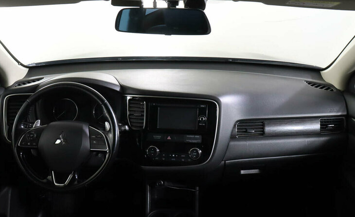 Mitsubishi Outlander - Фото 6