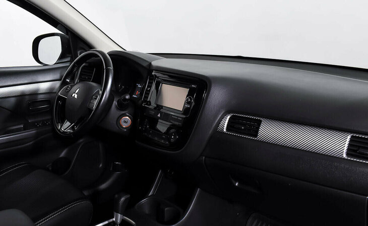 Mitsubishi Outlander - Фото 9
