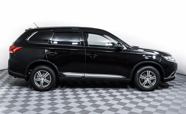 Mitsubishi Outlander - Фото 3