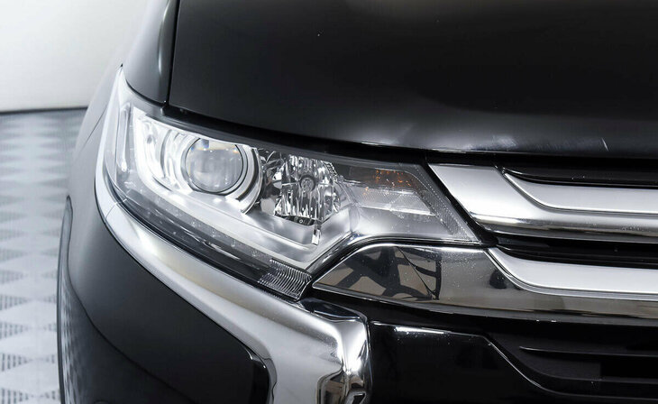 Mitsubishi Outlander - Фото 6