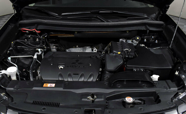 Mitsubishi Outlander - Фото 7