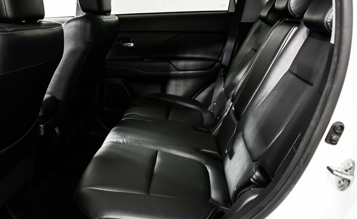 Mitsubishi Outlander - Фото 10