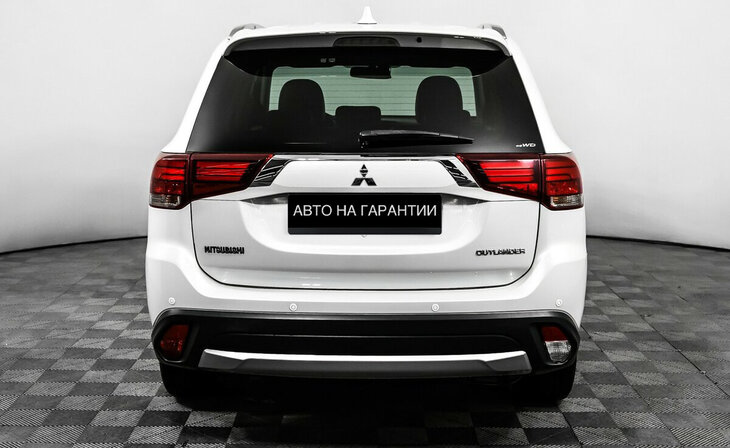 Mitsubishi Outlander - Фото 3
