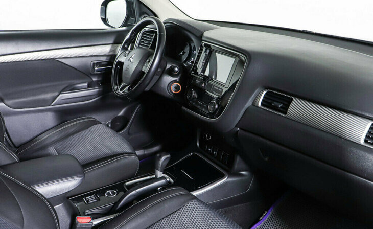 Mitsubishi Outlander - Фото 9
