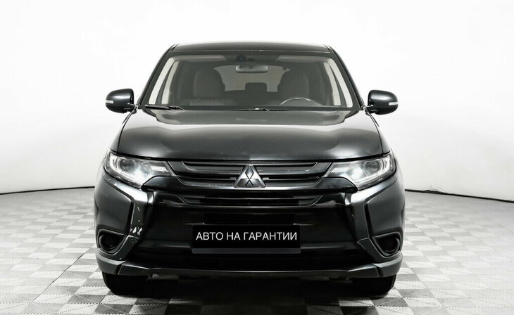 Mitsubishi Outlander - Фото 1