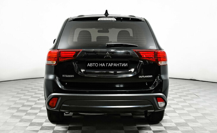 Mitsubishi Outlander - Фото 3