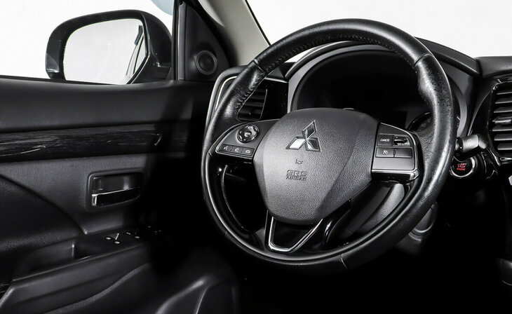 Mitsubishi Outlander - Фото 9