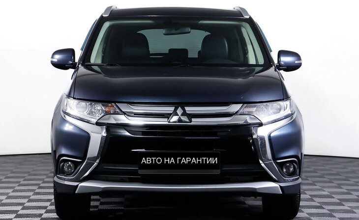 Mitsubishi Outlander - Фото 1