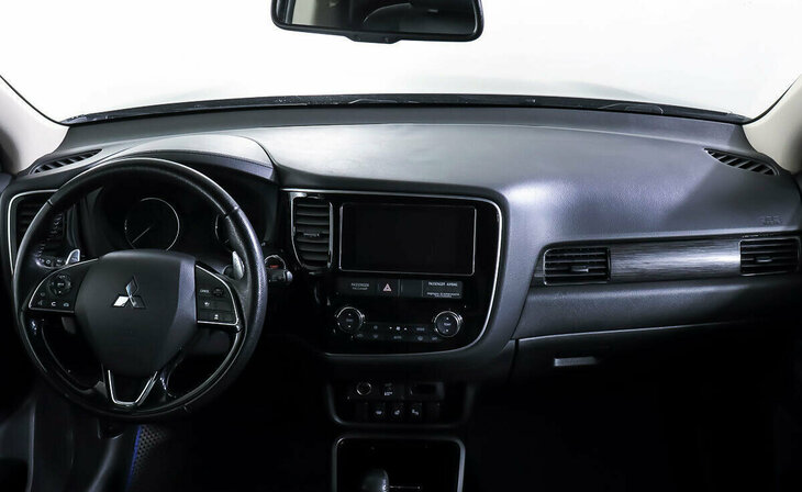Mitsubishi Outlander - Фото 10