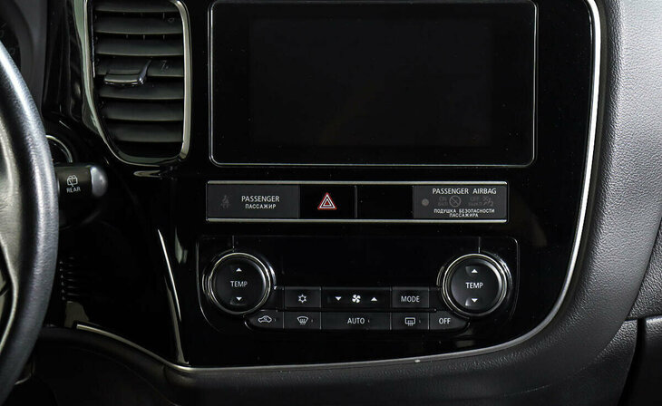 Mitsubishi Outlander - Фото 11