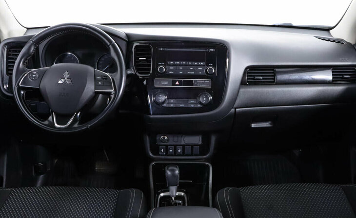 Mitsubishi Outlander - Фото 5