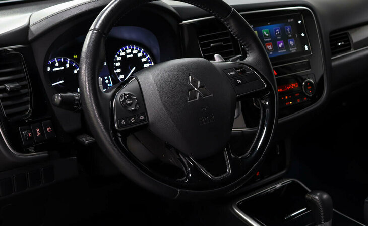 Mitsubishi Outlander - Фото 7