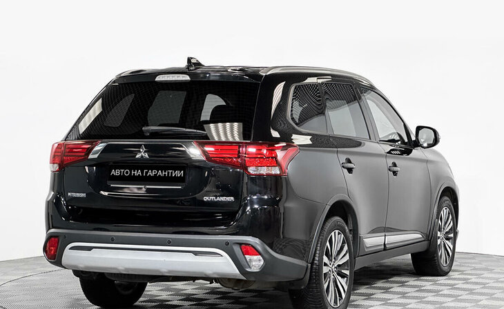 Mitsubishi Outlander - Фото 4