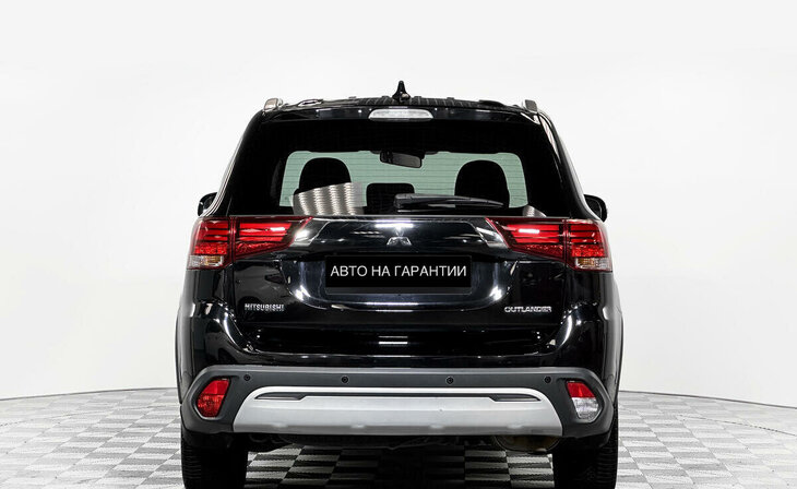 Mitsubishi Outlander - Фото 5