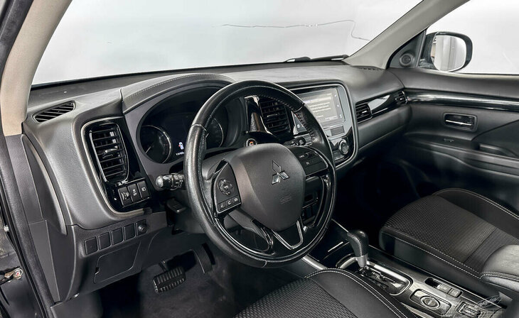 Mitsubishi Outlander - Фото 7