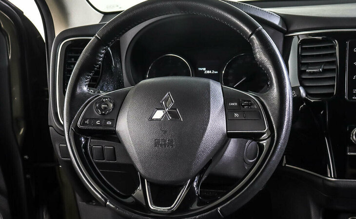 Mitsubishi Outlander - Фото 11