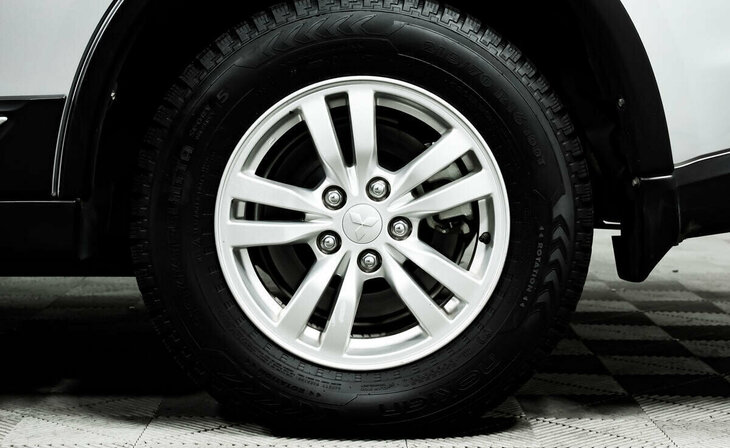 Mitsubishi Outlander - Фото 5