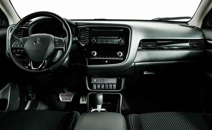 Mitsubishi Outlander - Фото 7