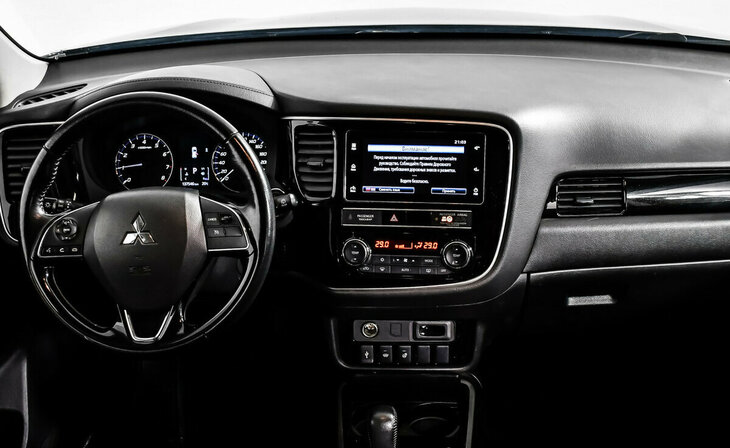 Mitsubishi Outlander - Фото 6